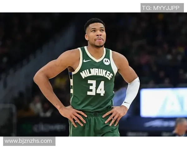 字母哥愤怒撕裂球衣雄鹿惨败后更衣室内发生激烈冲突